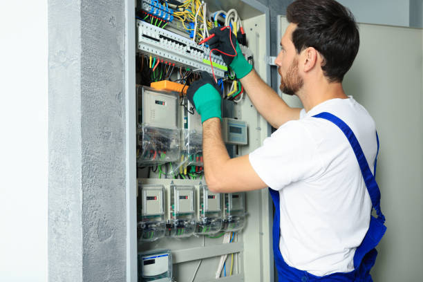 Best Local Electrician Companies  in Brecksville, OH
